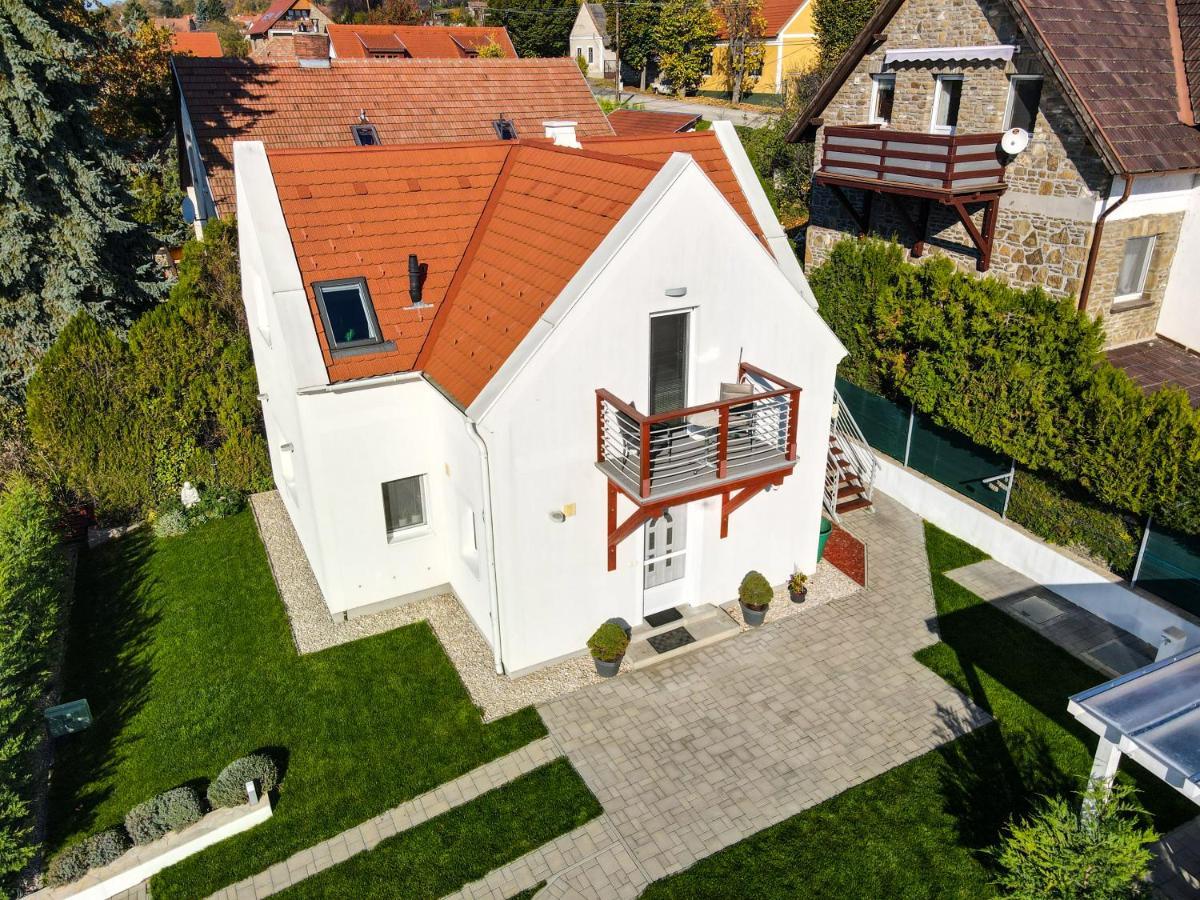 Shambala Apartman Tihany Esterno foto