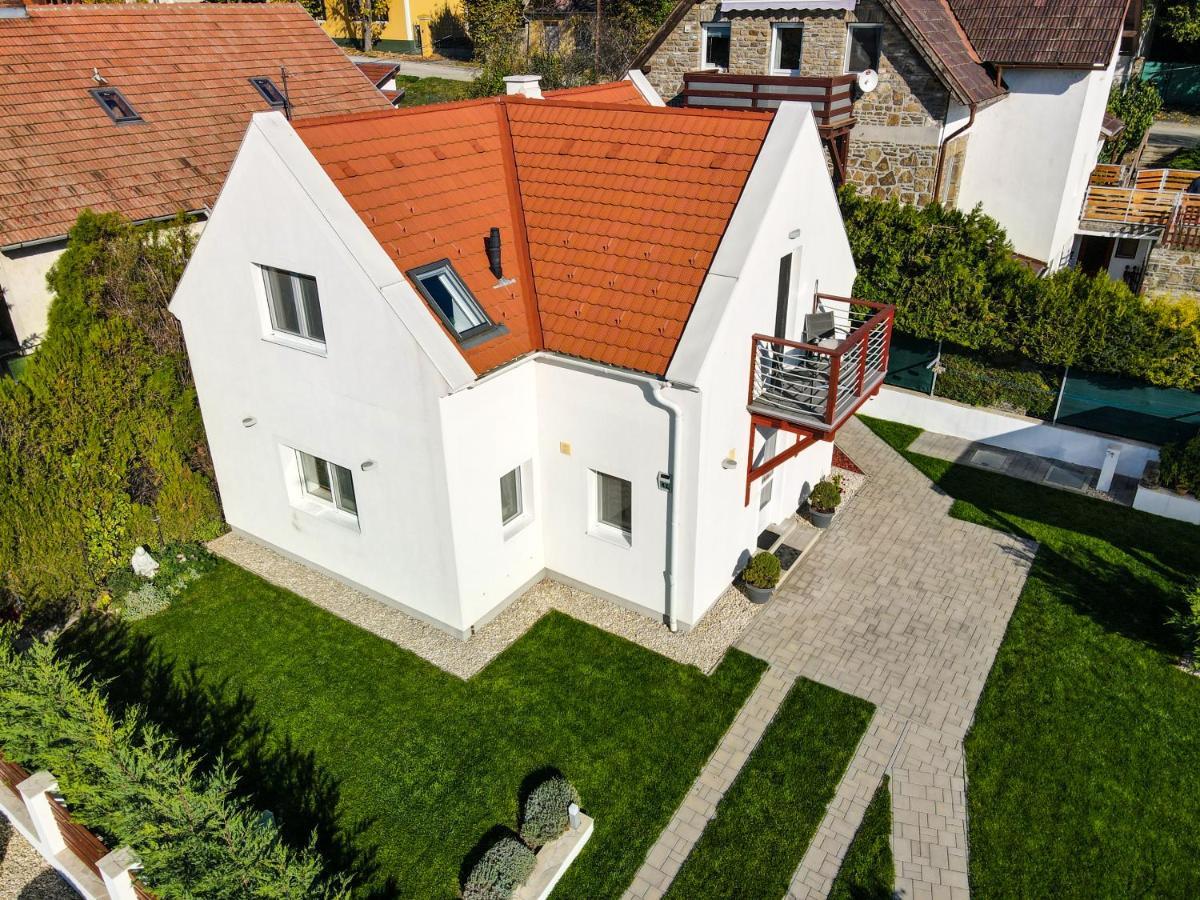 Shambala Apartman Tihany Esterno foto