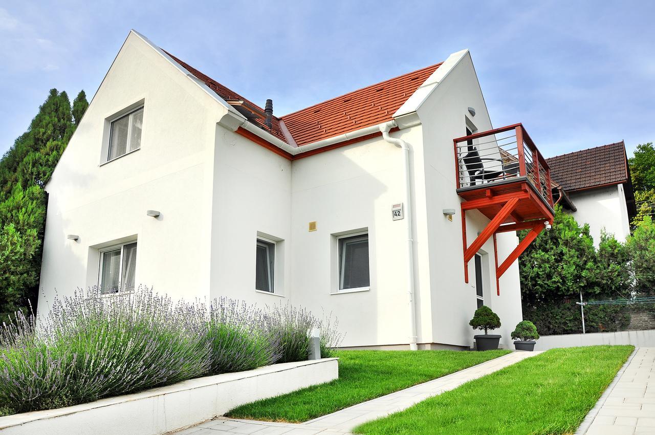 Shambala Apartman Tihany Esterno foto